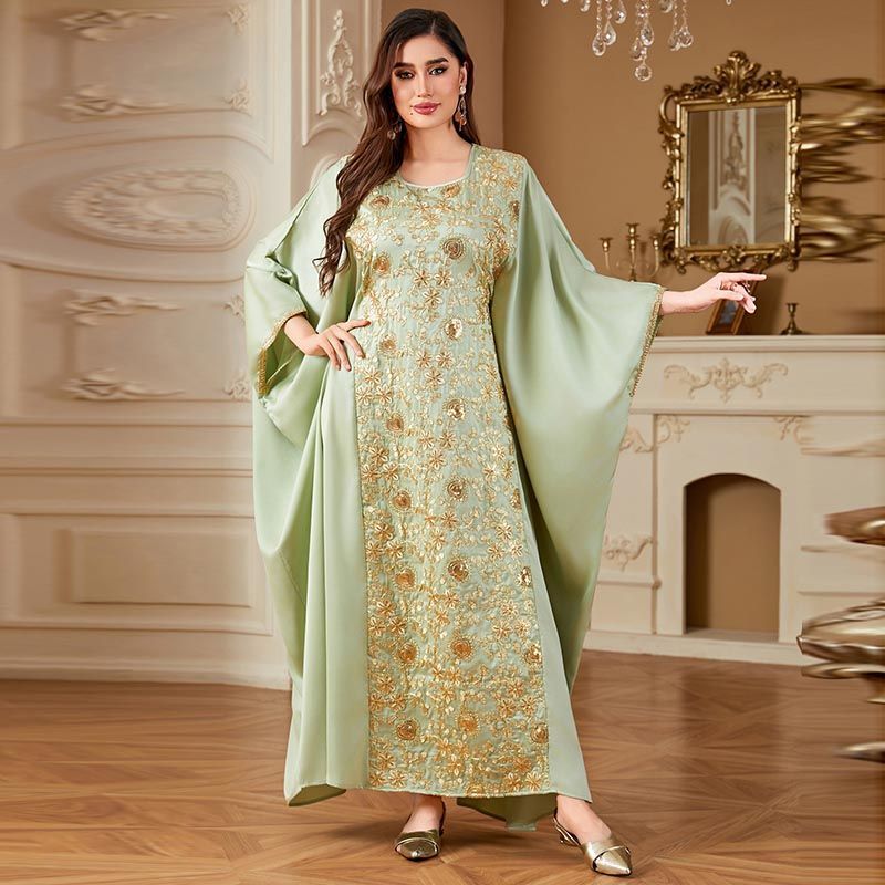 middle2025 new Dubai bead slices heavy industry embroidery dress 100kg loose bat sleeves Middle Eastern women's robe - AuraKin