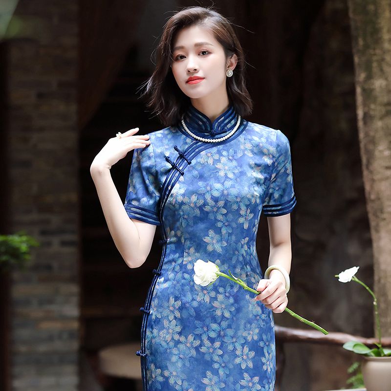 Dora Bana dignified and elegant cheongsam summer 2025 new women's retro Chinese style temperament daily mother outfit