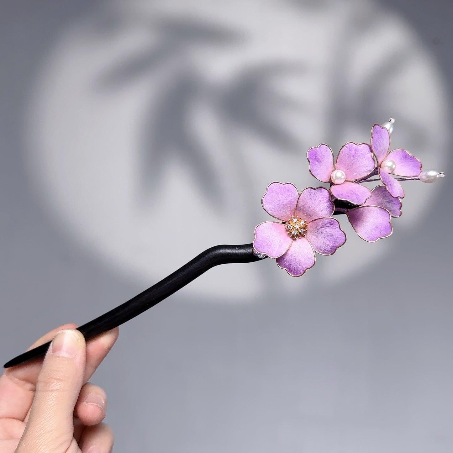 Intangible Cultural Heritage Handmade Silk Edelweiss Hairpin Female High-end Hairpin Hanfu Cheongsam Bride Disc Hairpin for Gifts - AuraKin