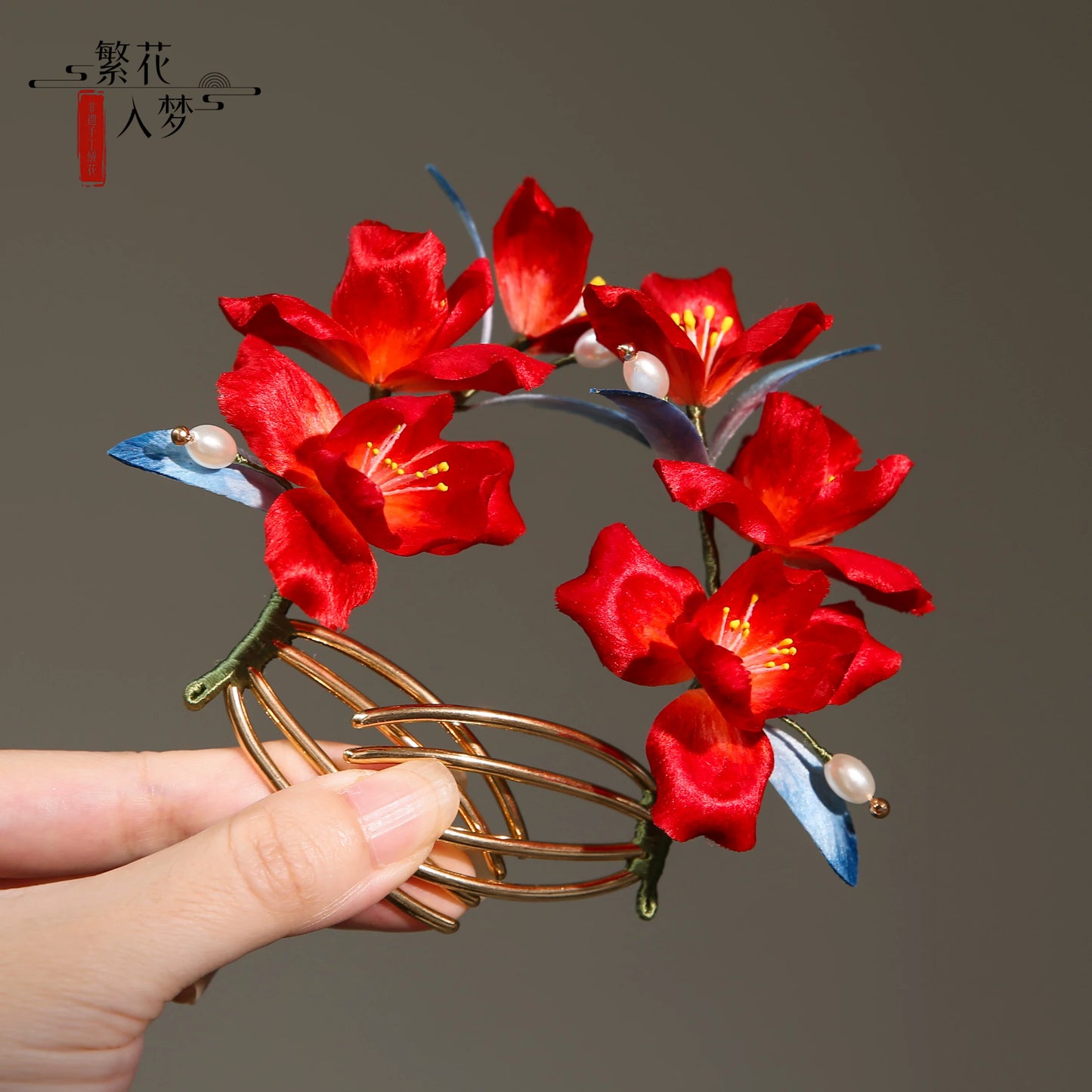 Handmade Intangible Cultural Heritage Edelweiss Hairpin Red Iris Antique Bridal Headgear Low Maruko Hair Accessories - AuraKin