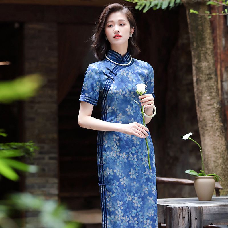 Dora Bana dignified and elegant cheongsam summer 2025 new women's retro Chinese style temperament daily mother outfit
