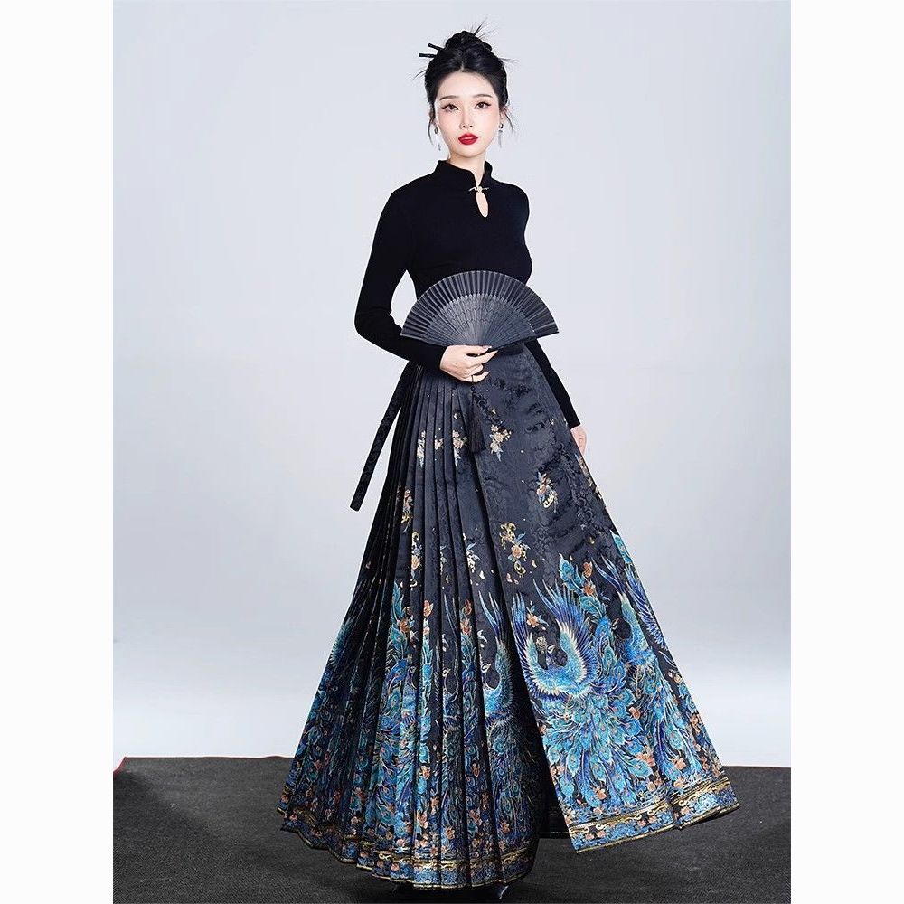 New Chinese style [Blue Peacock] Hanfu horse dress women's Chinese style improved skirt temperament high-end celebrity embroidery middle - AuraKin