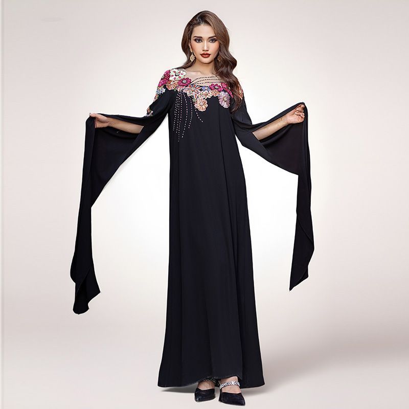 Middle East Arabian super long-sleeved dress skirt women's light luxury applique embroidered beads elegant style dress Dubai robe - AuraKin