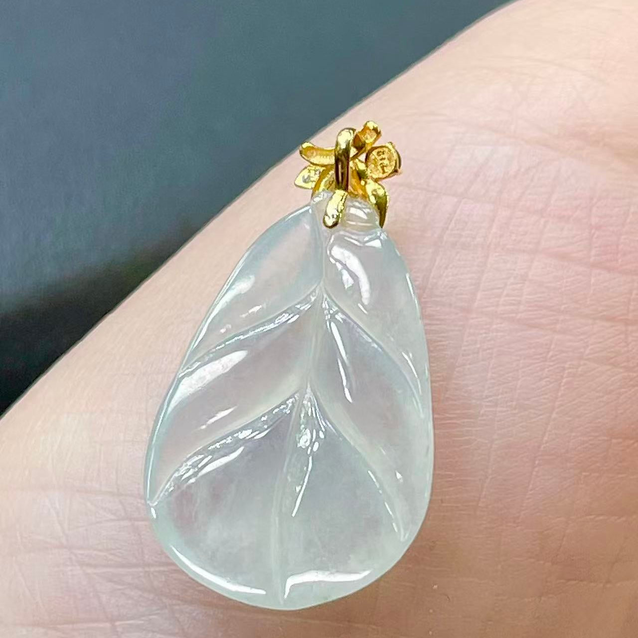 Natural High-Ice Jade Leaf Pendant, Translucent with Fluorescent Glow, Plump Smooth Shape, 18K Gold Branch & Leaf Setting Symbolizes Noble Status, Successful Career & Prosperous Family