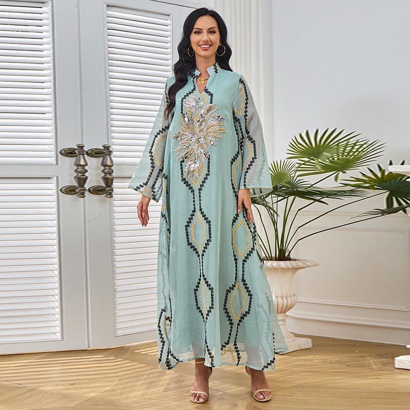 Dubai Women's Robe V-Neck Celebrity Banquet Dress Conservative Dress Collar Sequins Turkish Travel Dress middle - AuraKin
