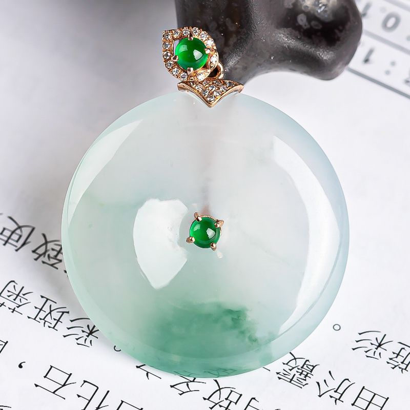 Pure natural Myanmar genuine A jadeite inlaid with 18K gold with diamond ice flower safety buckle jade pendant pingan - AuraKin