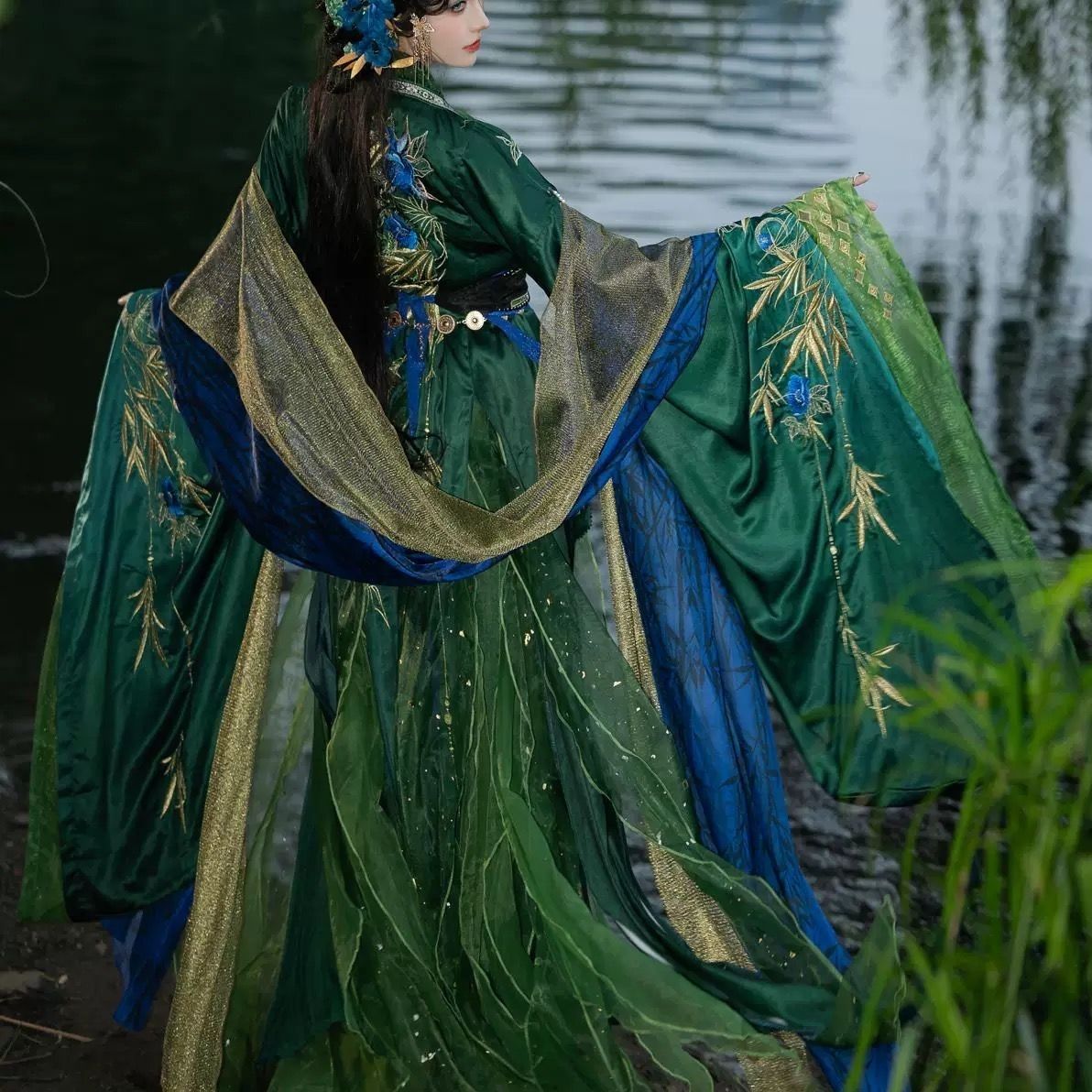 Yunma Yamazawa's original new product [Bamboo Leaf Green] Year of the Snake and Warring States Robe Han Element Green Heavy Industry Embroidery Spring middle  and Autumn [Shipped within 7 days] - AuraKin