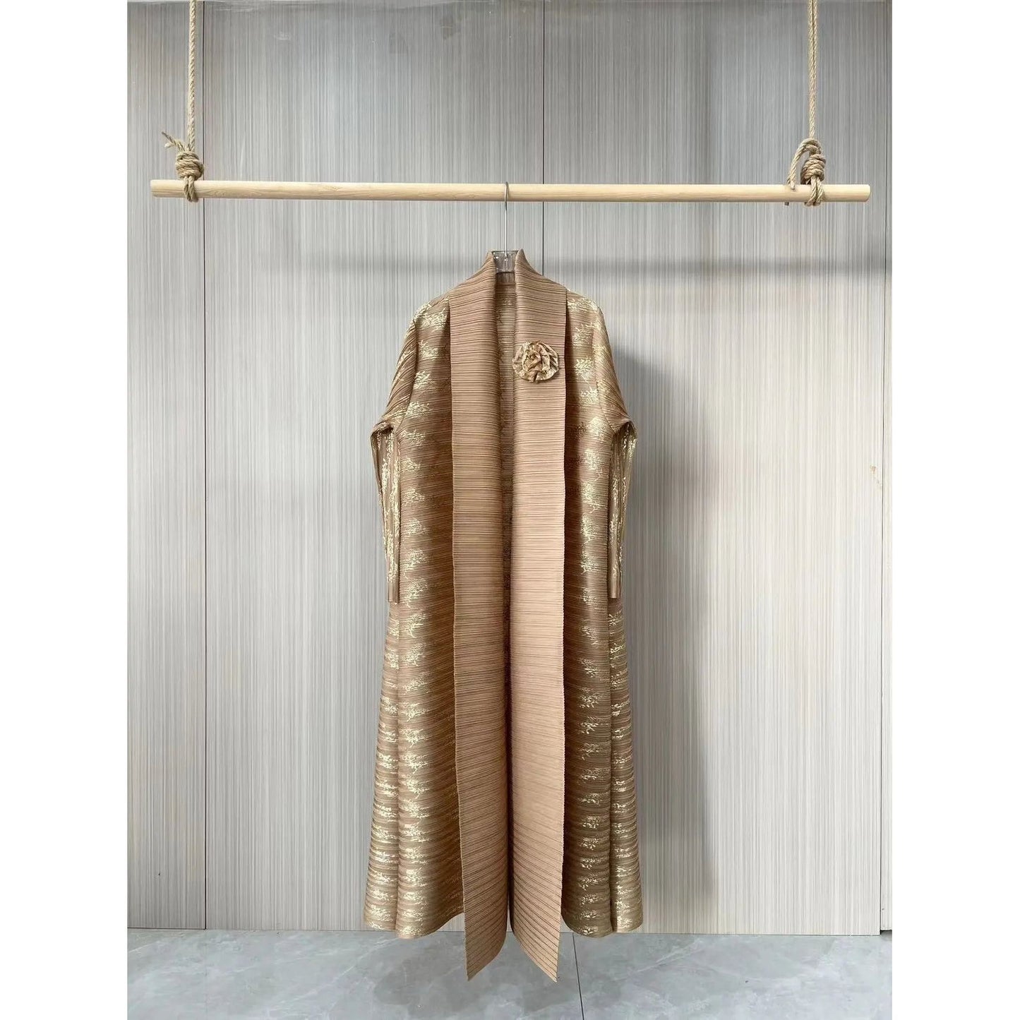 Bronzing cardigan long Middle East popular Arabic robe pleated women's lapel Dubai elastic jacket comfortable and excellent - AuraKin