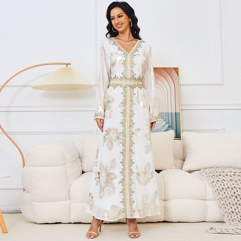 Middle East Morocco Women's Robe V-Neck Elegant Long Sleeve Dress Dubai White Robe Bronzing Slim Fit Malay Dress - AuraKin