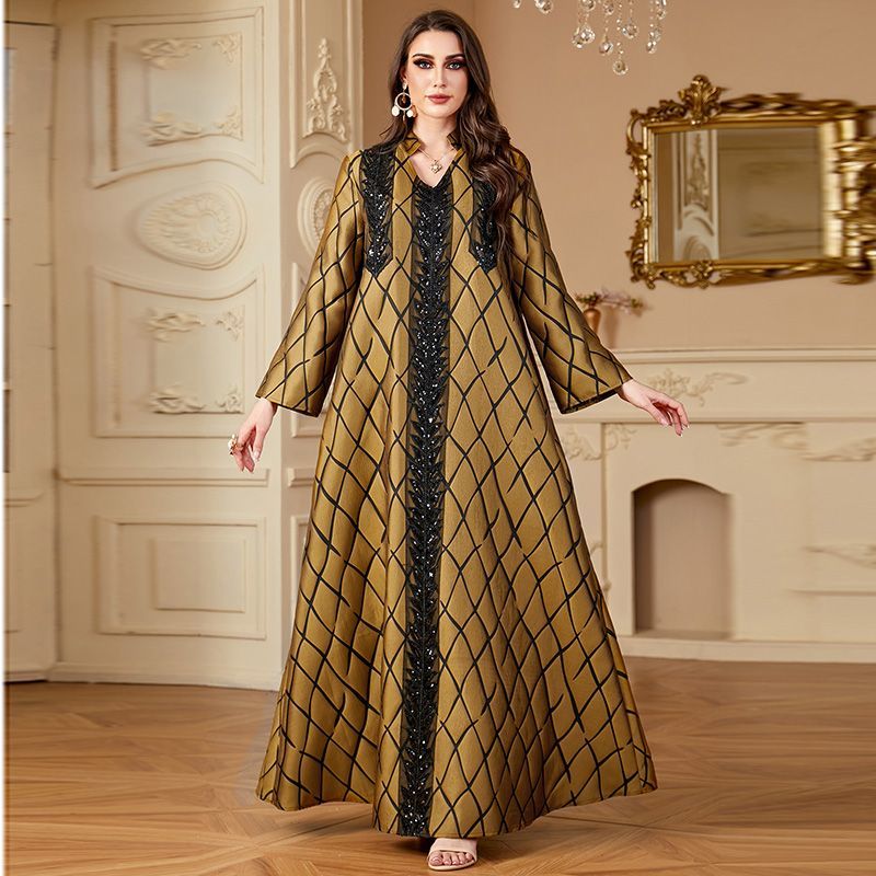 Middle East Turkey V-neck temperament dress Long dress Jacquard loose ethnic women's high-end Dubai vacation robe - AuraKin