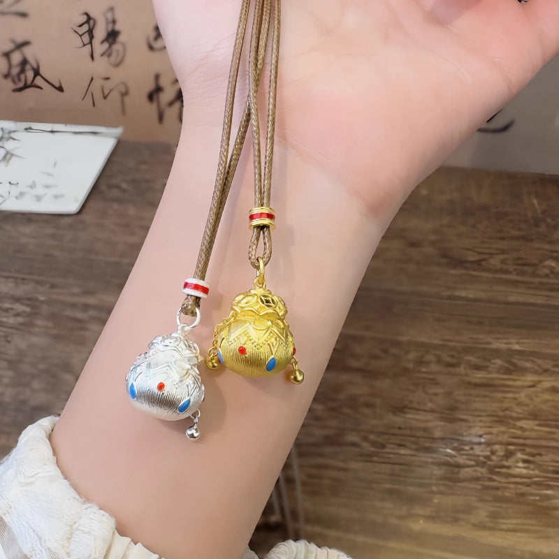 AuraKin Silver Enamel Necklace Lucky Full