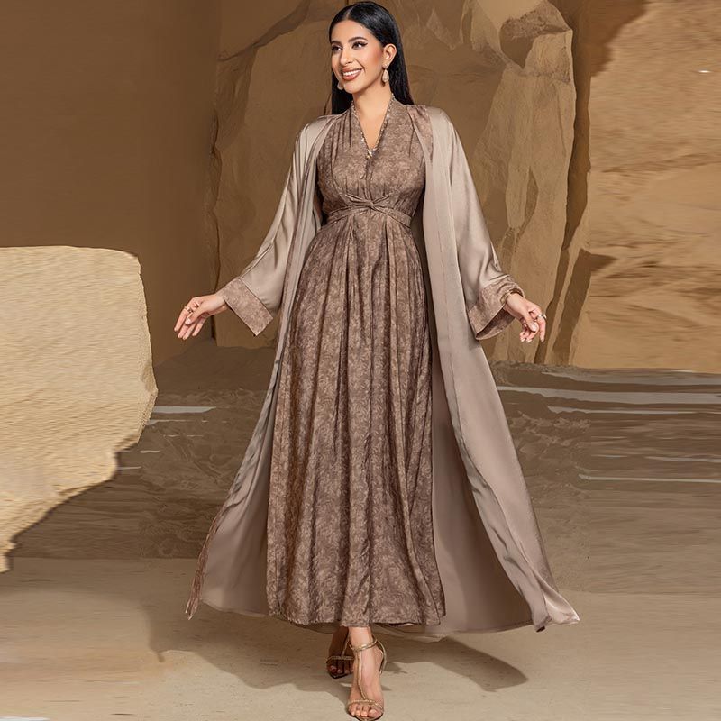 Malaysia Dubai Handmade Rice Bead Dress V-Neck Ethnic Robe Two-piece Turkish Printed Holiday Robe middle - AuraKin