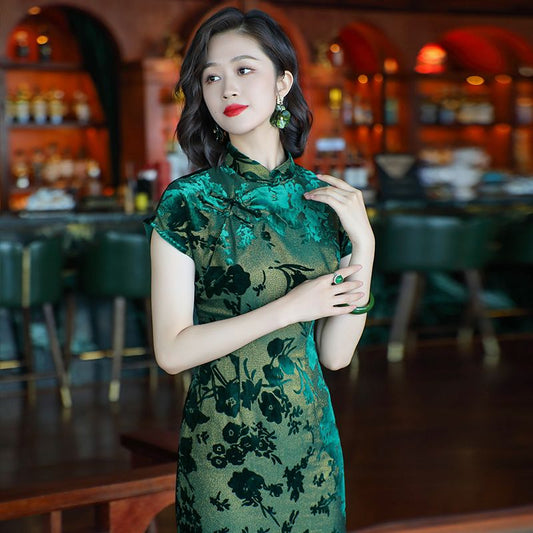 Emperor green elegant temperament cheongsam new retro Chinese style daily improvement mother dress 24287 - AuraKin
