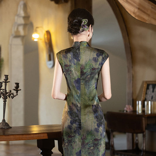 2025 new summer long improved young women's new Chinese cheongsam slim daily sleeveless slim version temperament