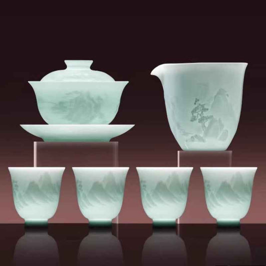 AuraKin Jingdezhen porcelain tea gift set with elegant cups and gift-ready box