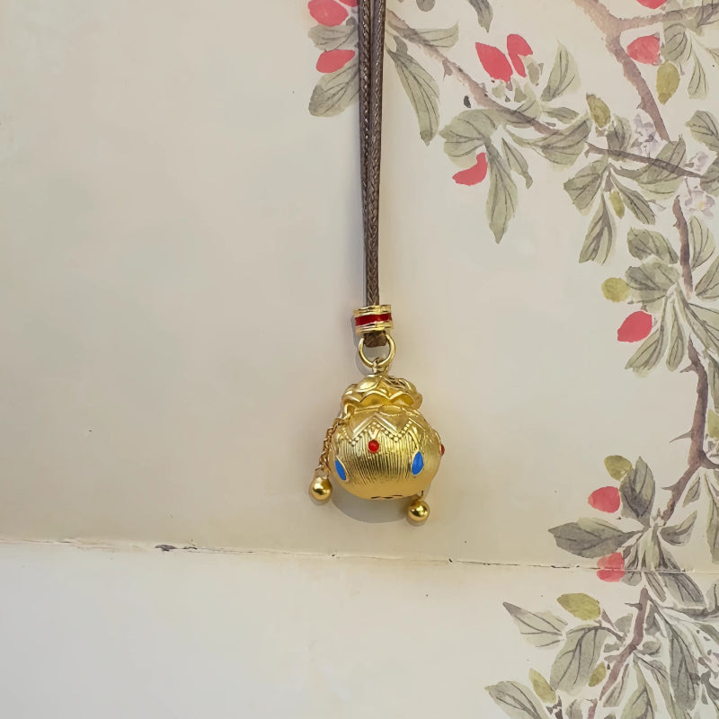 AuraKin Silver Enamel Necklace Lucky Full