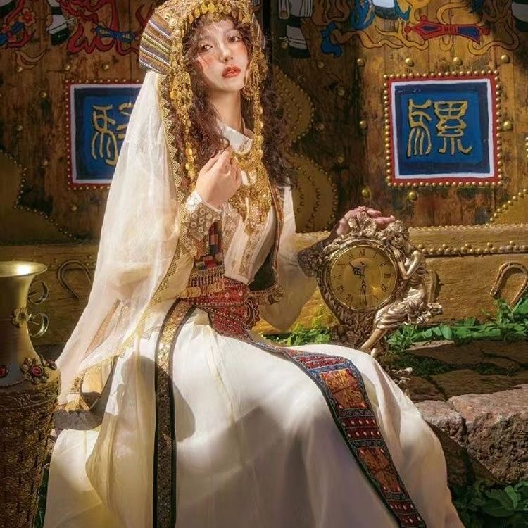 Ancient Princess Ethnic Western Regions Clothing Embroidery Heavy Industry middle  Xinjiang Feng Han Elements New Exotic Yunnan Court Photography - AuraKin