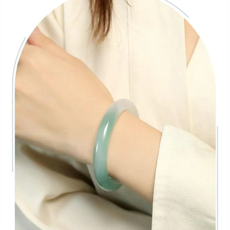 Aurakin Jewelry Chalcedony green Bracelet - Elegant Mid-Mountain Chinese Antique Jewelry Gift for Lover - AuraKin