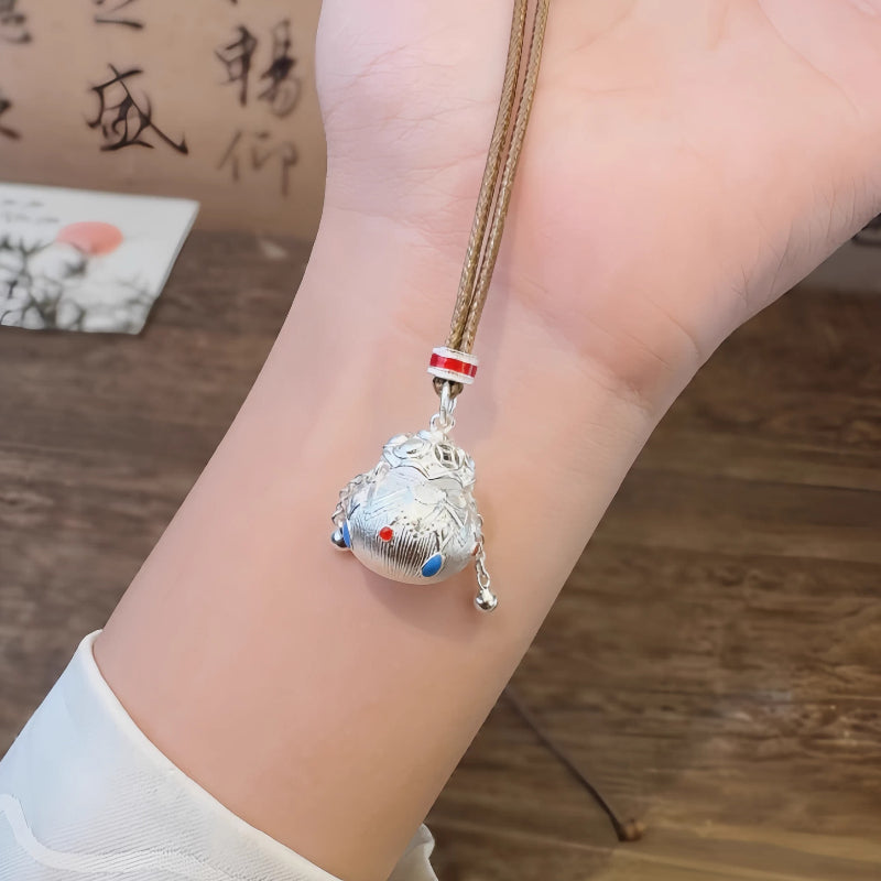 AuraKin Silver Enamel Necklace Lucky Full