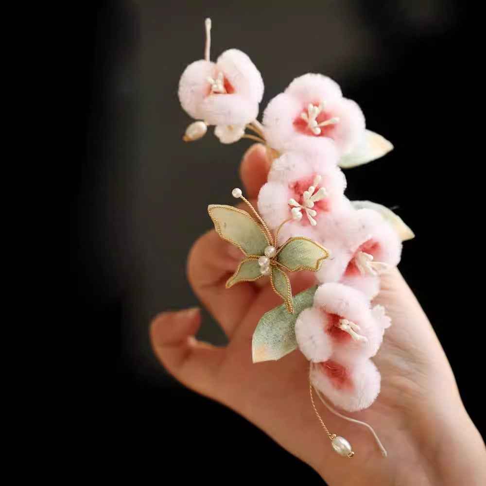 Tang Feng Butterfly Imitation Edelweiss Hairpin Side Girly Antique Hanfu Cheongsam Furry National Style Accessories Edge Clip
