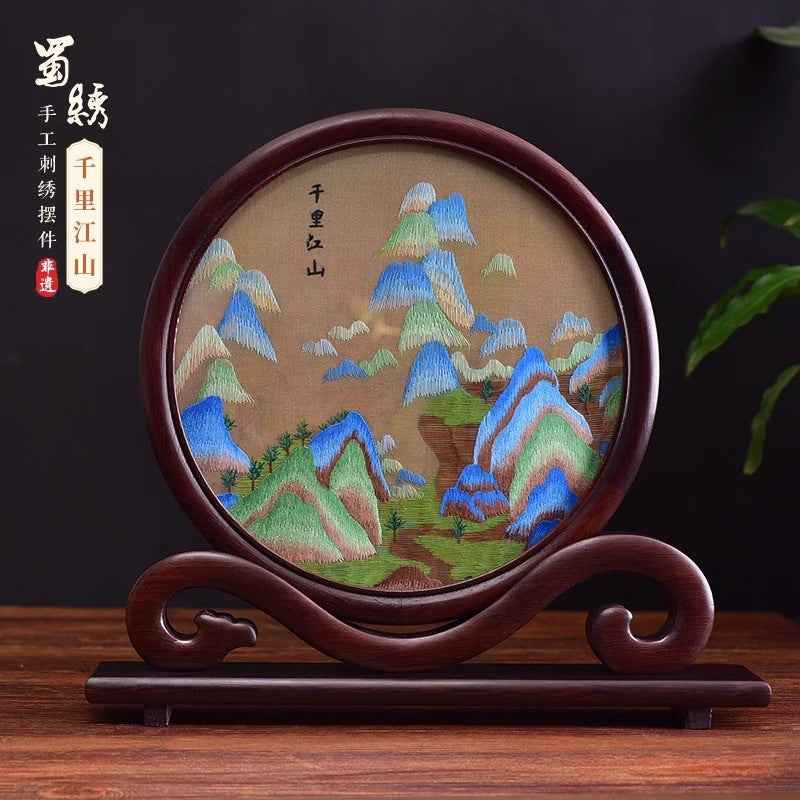 Shu embroidery double-sided embroidery screen ornament Sichuan tourist souvenir hand-embroidered gifts for foreigners with Chinese style characteristics