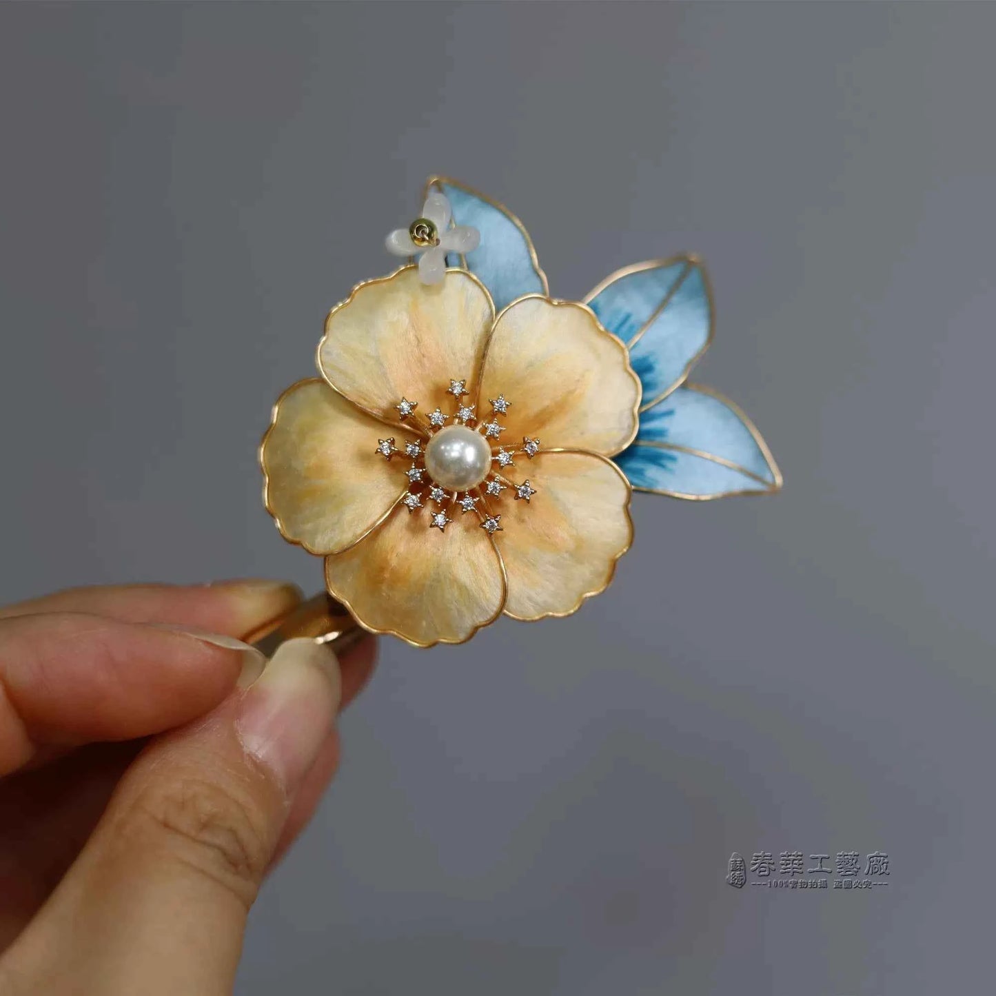 Intangible Cultural Heritage Handmade Edelweiss Hairpin Silk Thread New Chinese Collar Clip National Style Hanfu Accessories Going Abroad Gift
