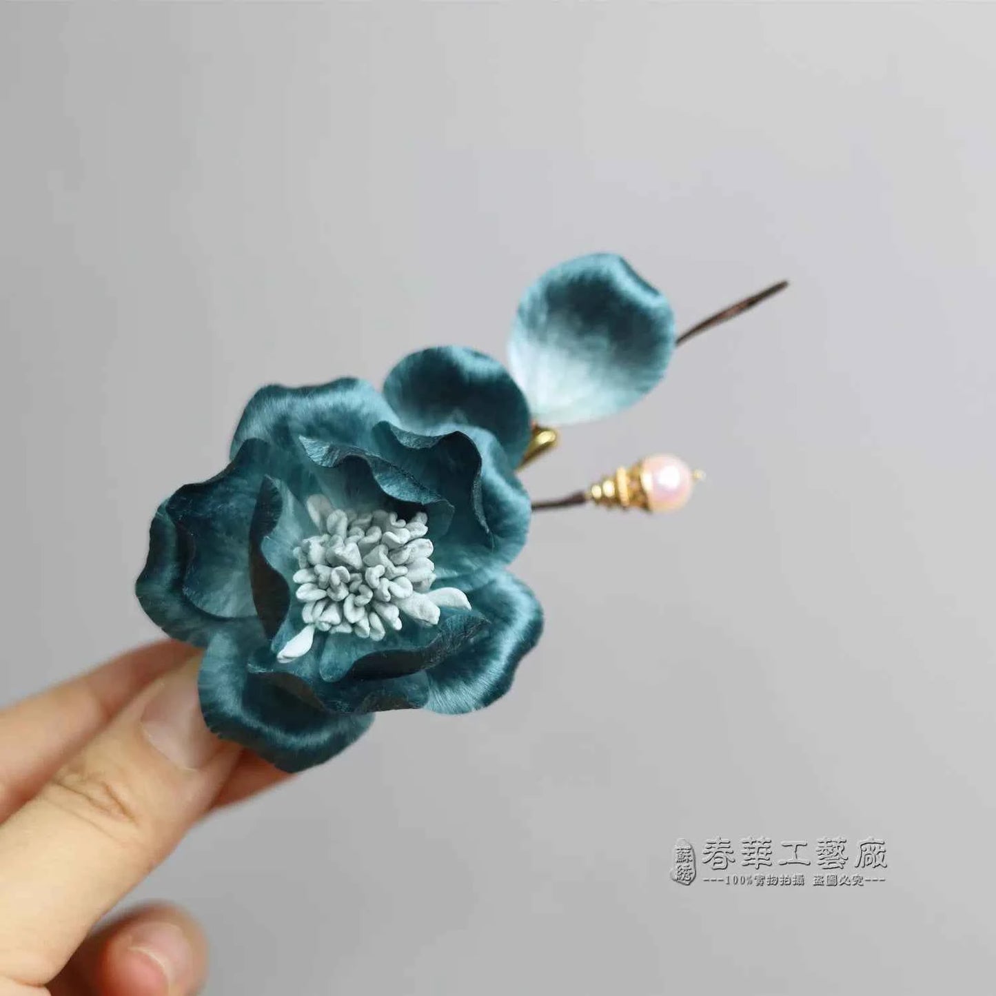 Intangible Cultural Heritage Handmade Edelweiss Hairpin Silk Thread New Chinese Collar Clip National Style Hanfu Accessories Going Abroad Gift