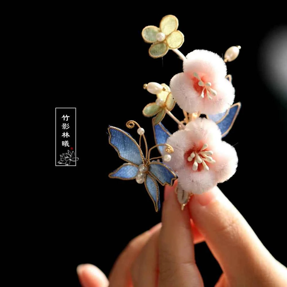 Tang Feng Butterfly Imitation Edelweiss Hairpin Side Girly Antique Hanfu Cheongsam Furry National Style Accessories Edge Clip