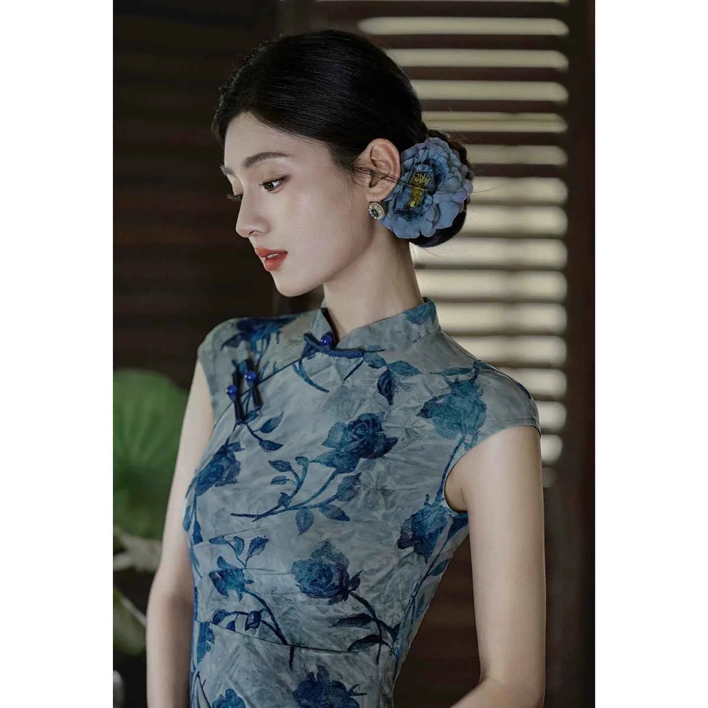 Blue cheongsam women's new Chinese-style improved dress summer large size elastic slim daily 2026 new model is very good-looking