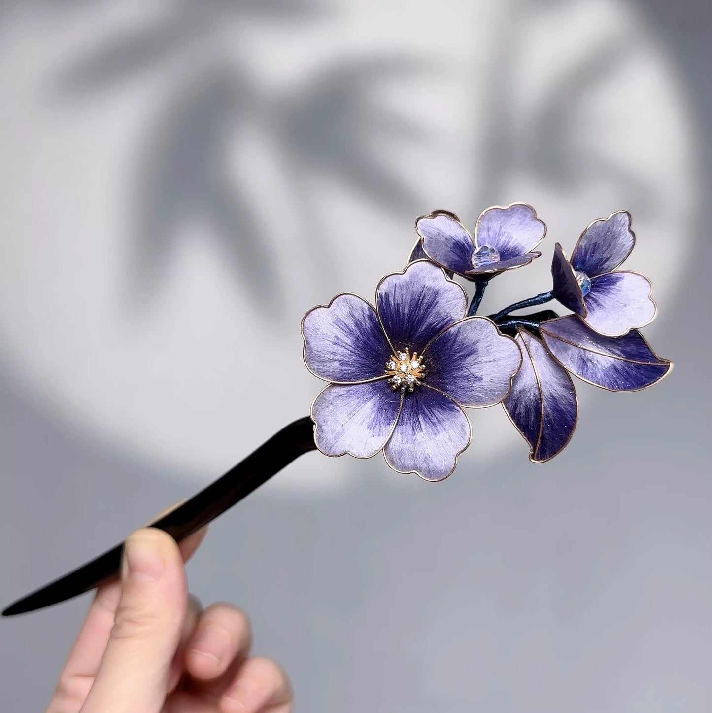 Intangible Cultural Heritage Handmade Silk Edelweiss Hairpin Female High-end Hairpin Hanfu Cheongsam Bride Disc Hairpin for Gifts - AuraKin