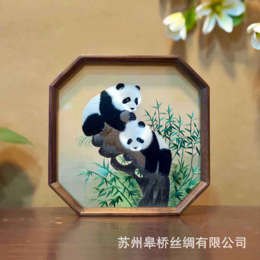 Suzhou embroidery table double-sided embroidery pure handmade ornament table screen classical specialty gifts for foreigners Shu embroidery souvenir