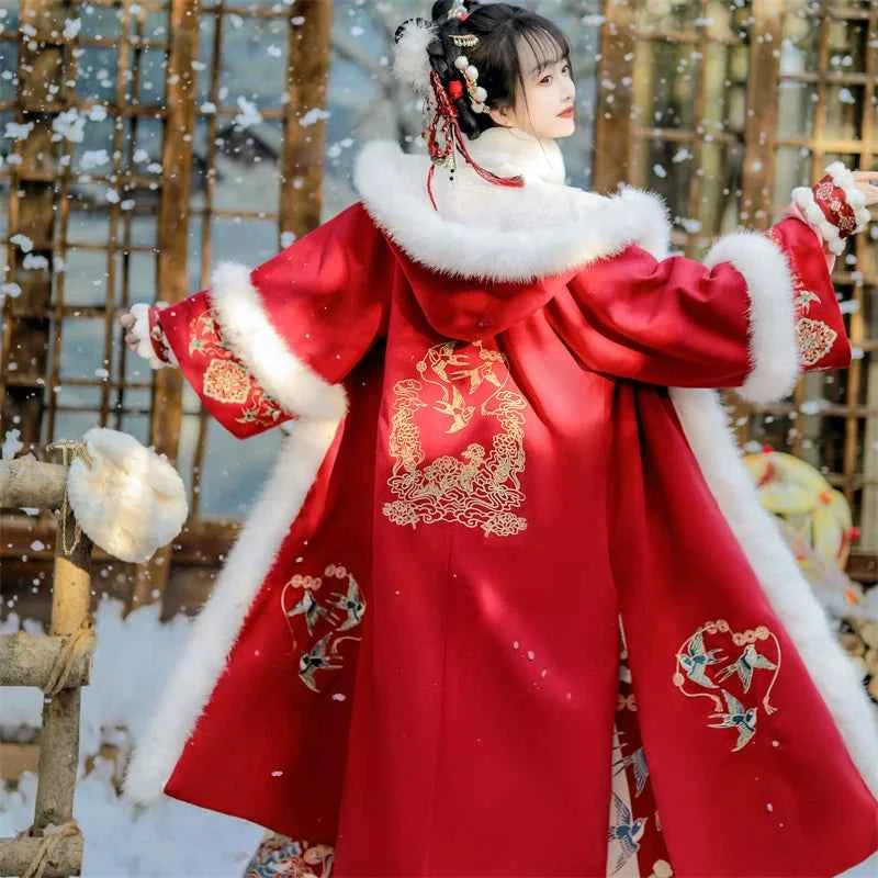 Han Yu Kwai Xiyan Welcome Spring Original Chest-length Hanfu Women's 2026 New Spring and Autumn Thickened Tang Dress Ancient Clothing