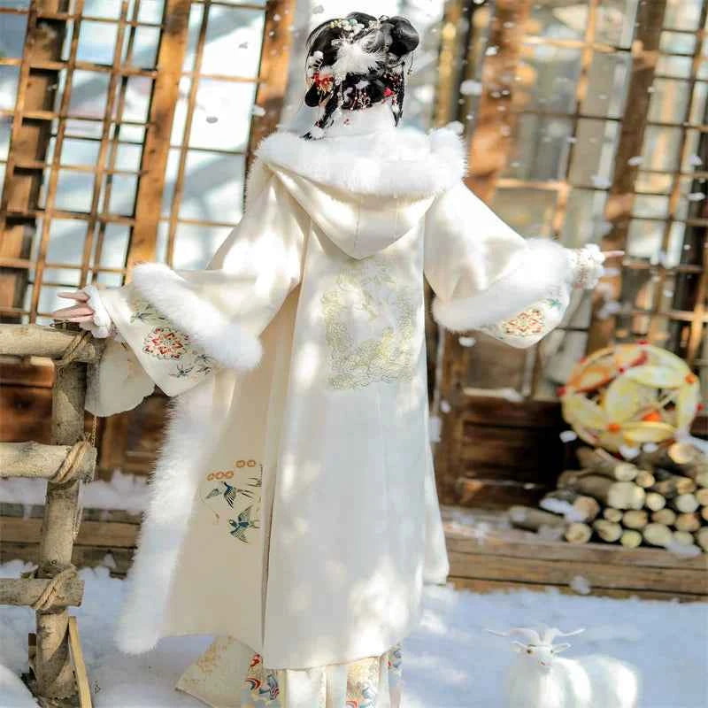 Han Yu Kwai Xiyan Welcome Spring Original Chest-length Hanfu Women's 2026 New Spring and Autumn Thickened Tang Dress Ancient Clothing