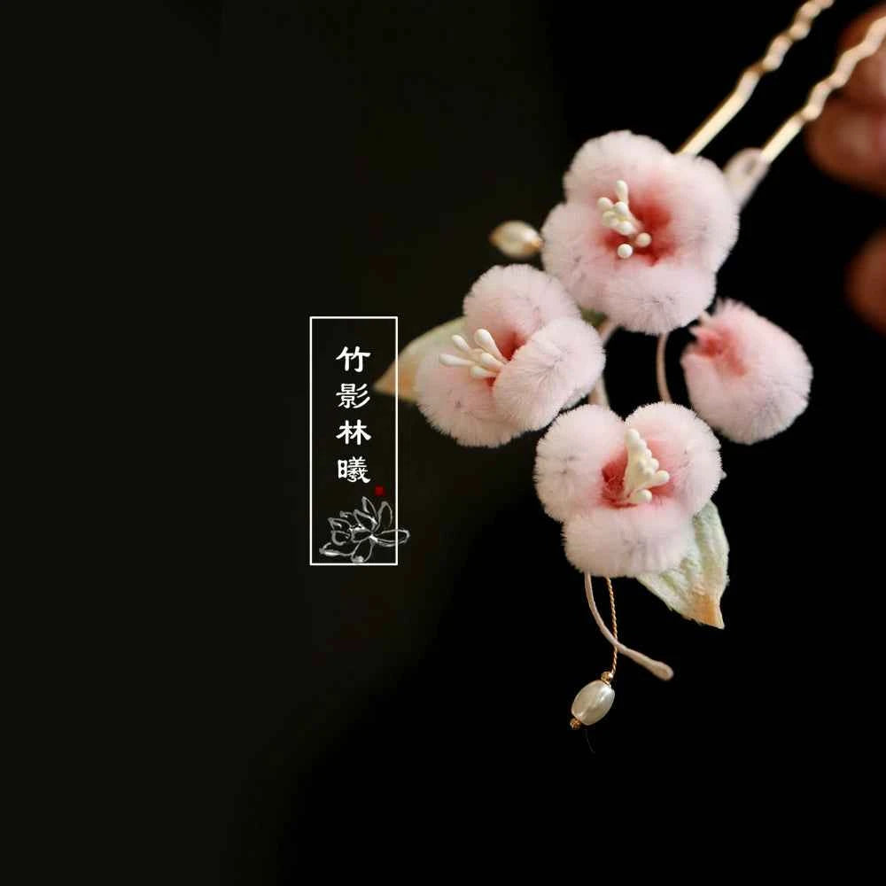 Tang Feng Butterfly Imitation Edelweiss Hairpin Side Girly Antique Hanfu Cheongsam Furry National Style Accessories Edge Clip