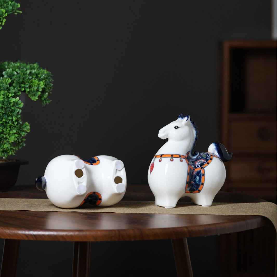 Ice crack blue and white ceramic childhood sweetheart ornament creative home decoration living room wine cabinet desk zodiac horse ornament