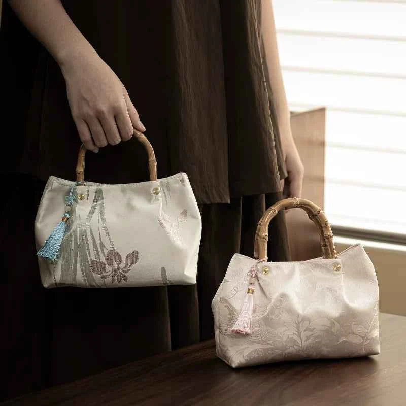 Guofeng New Chinese Bamboo Handbag with Cheongsam Mini Handbag Women's 2026 New Thin and Qiao Women's Bag Wrist Bag
