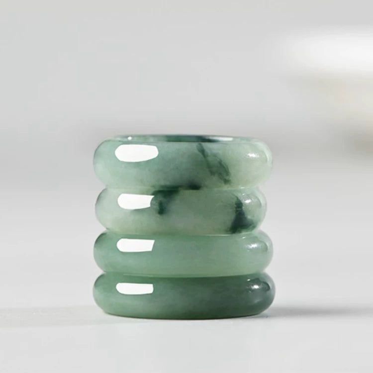 Natural jadeite ring, Myanmar A jade ring, men's and women's flower ring, ice glutinous jadeite ring.