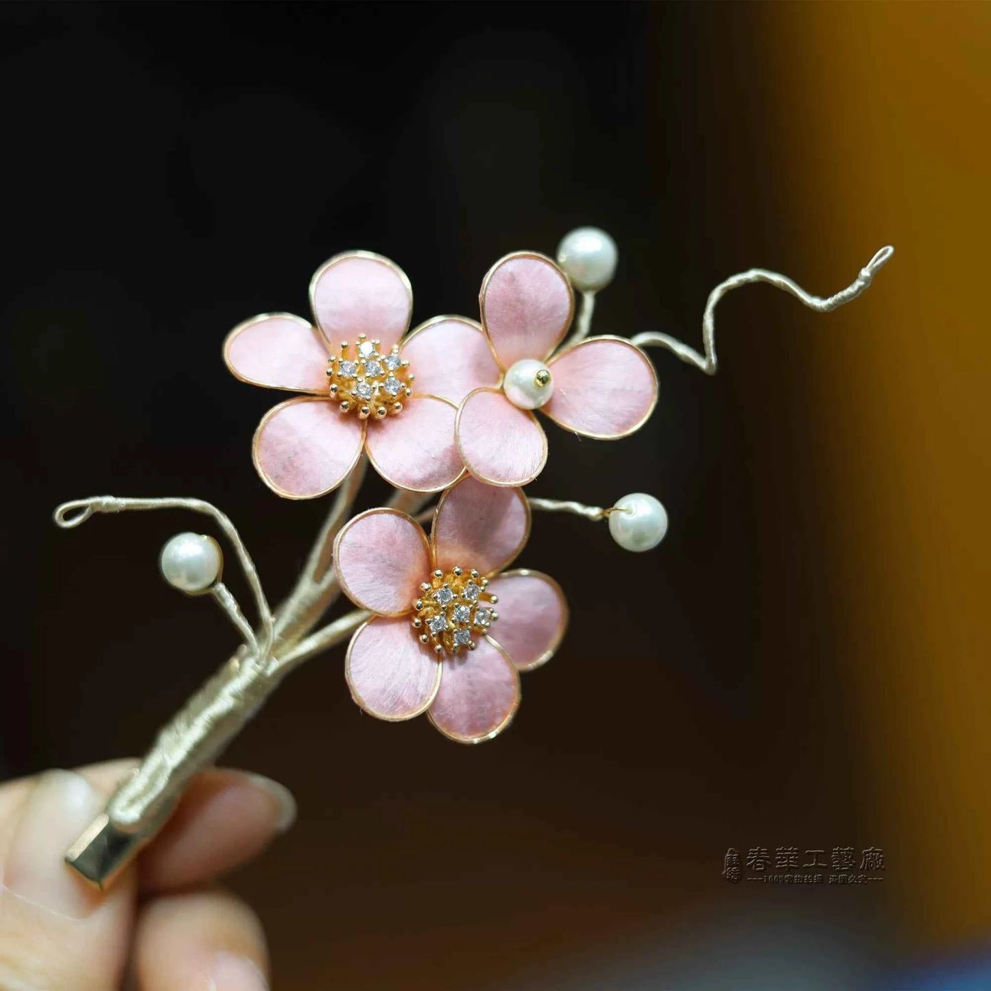 Intangible Cultural Heritage Handmade Edelweiss Hairpin Silk Thread New Chinese Collar Clip National Style Hanfu Accessories Going Abroad Gift
