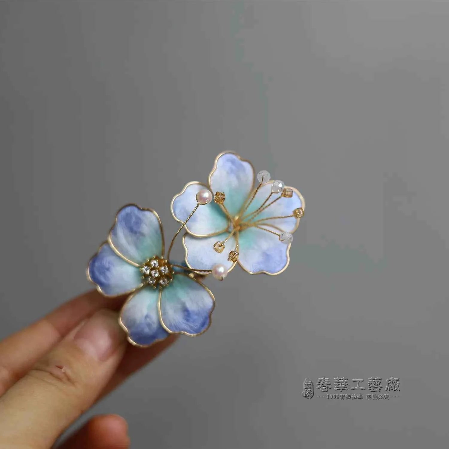 Intangible Cultural Heritage Handmade Edelweiss Hairpin Silk Thread New Chinese Collar Clip National Style Hanfu Accessories Going Abroad Gift