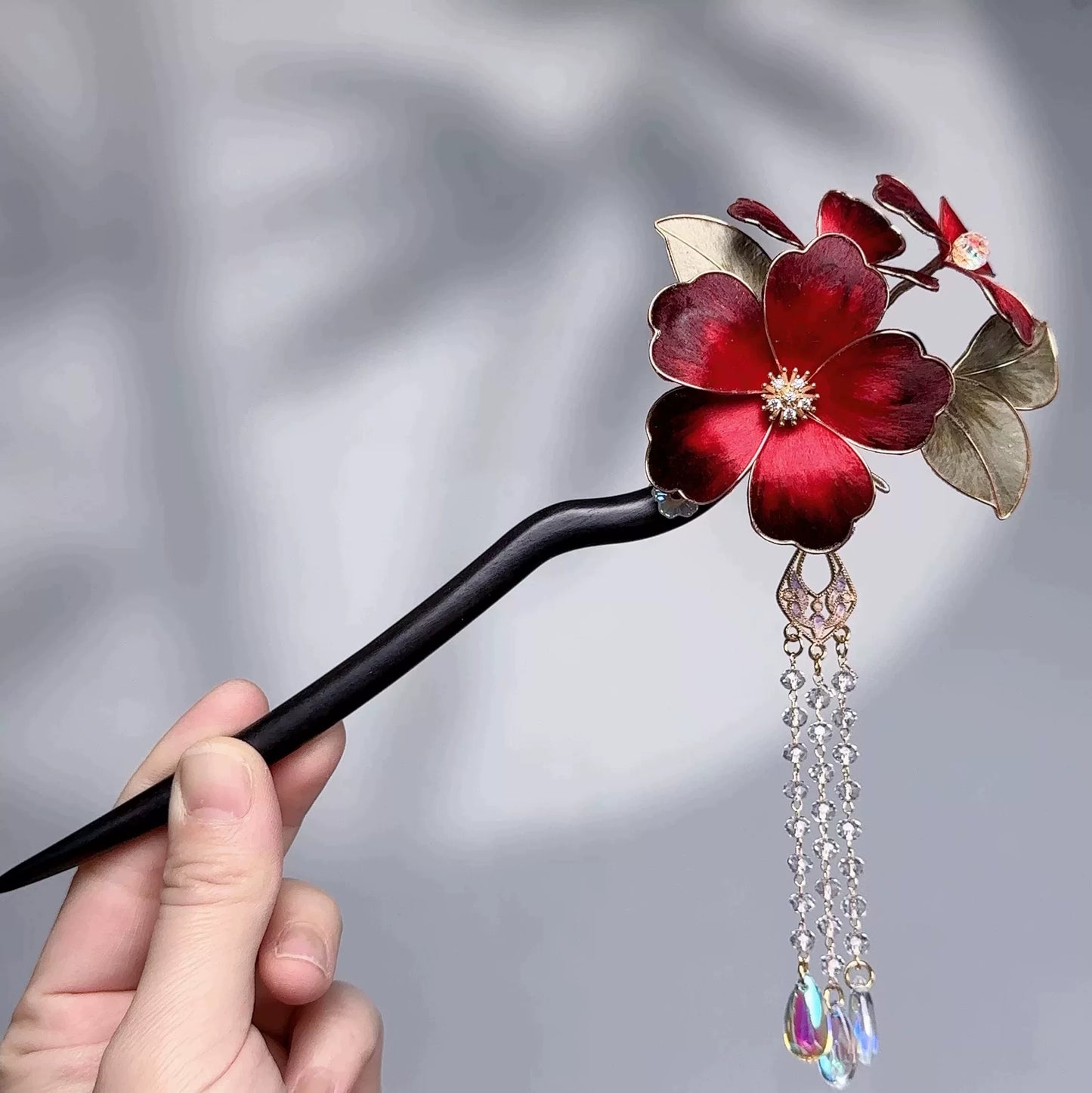 Intangible Cultural Heritage Handmade Silk Edelweiss Hairpin Female High-end Hairpin Hanfu Cheongsam Bride Disc Hairpin for Gifts - AuraKin