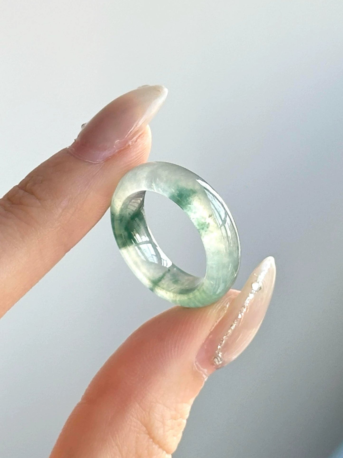 Jade ring, natural ice glutinous seed floating flower jadeite ring, women's noble ring, fashion temperament, versatile ring