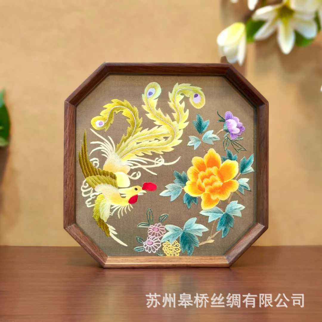 Suzhou embroidery table double-sided embroidery pure handmade ornament table screen classical specialty gifts for foreigners Shu embroidery souvenir