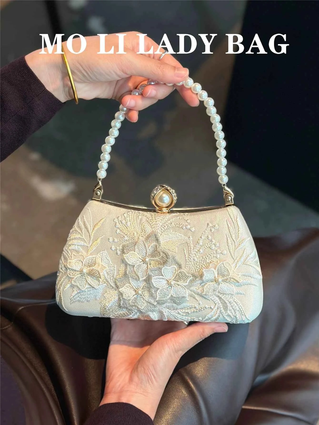 2026 New Fairy Hanfu Cheongsam Dress Chinese Retro Bag Embroidery Niche Dinner Bag Universal Women's Bag