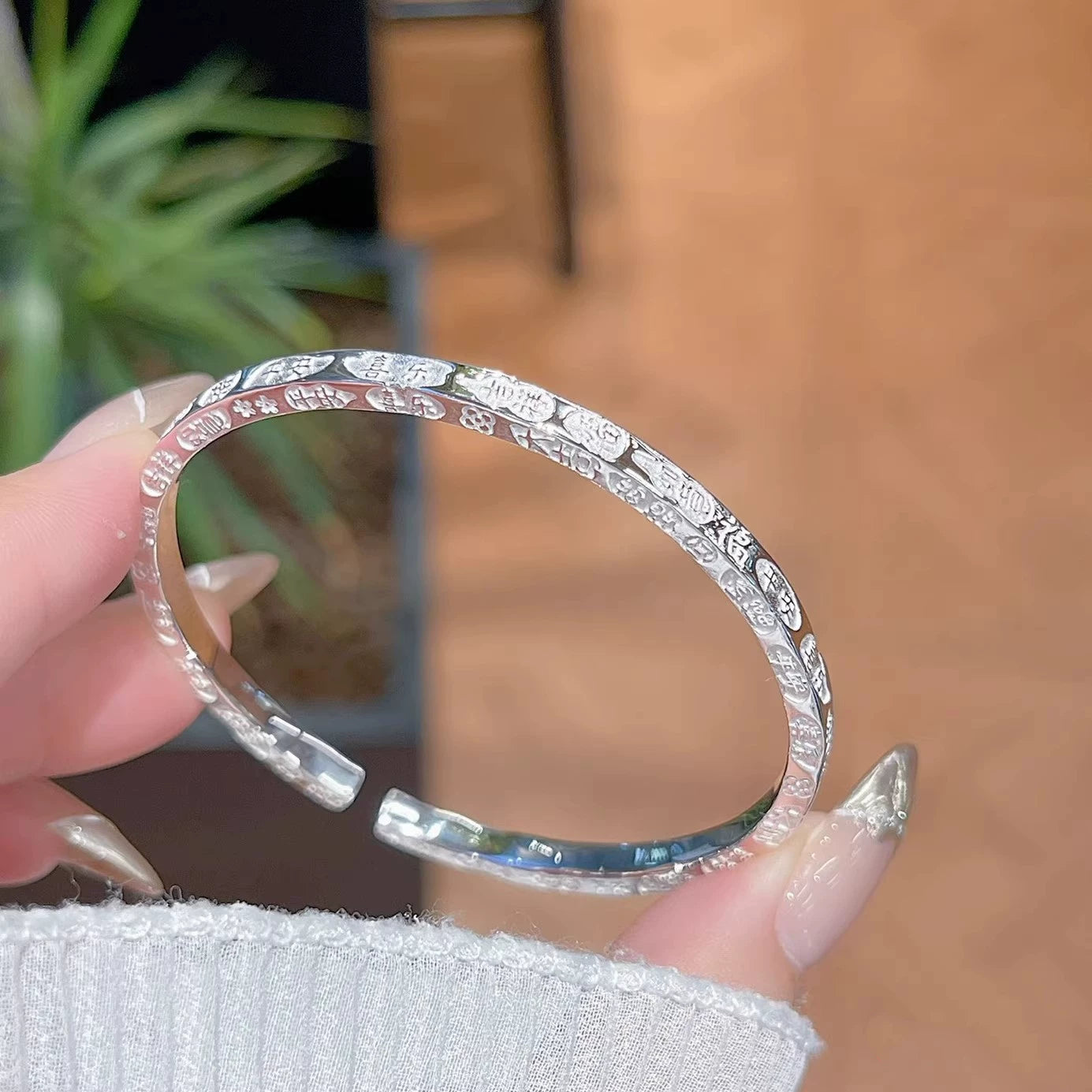 AuraKin Sifang Jiyan Silver Bracelet