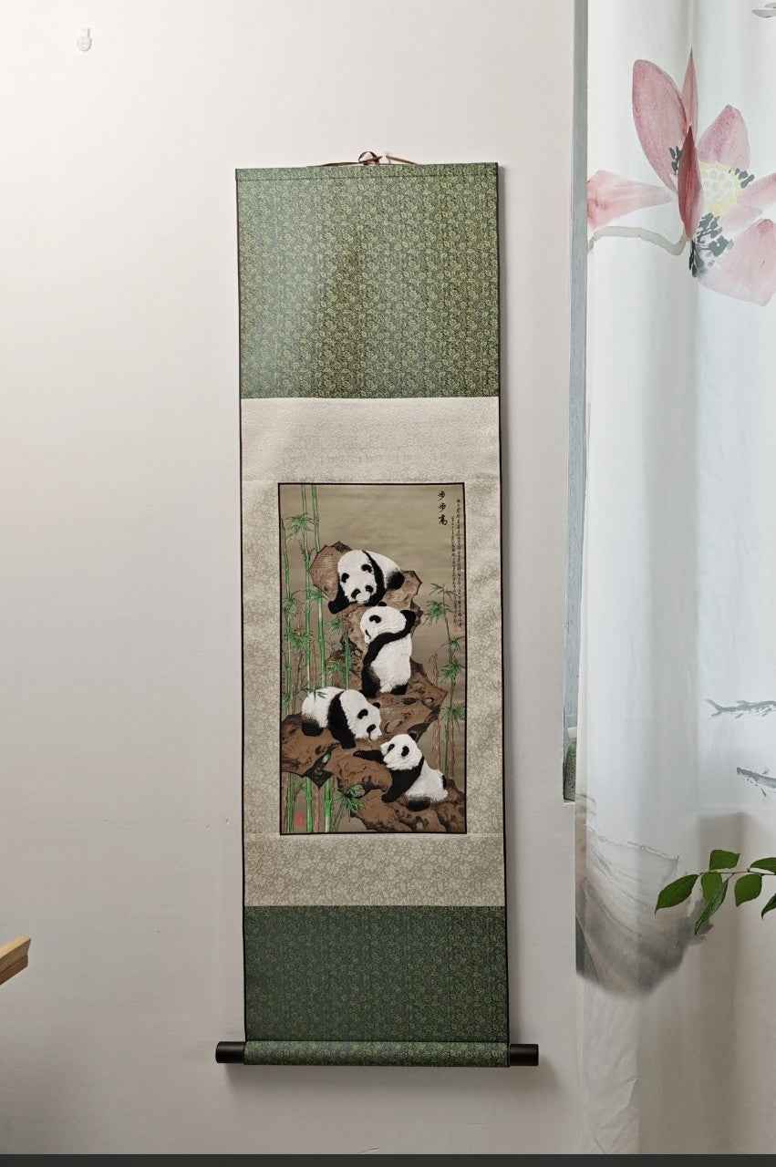 Shu Brocade Shu Embroidery Intangible Cultural Heritage Panda Souvenir Scroll Chinese Style Special Gifts for Friends and Relatives from All Over the World