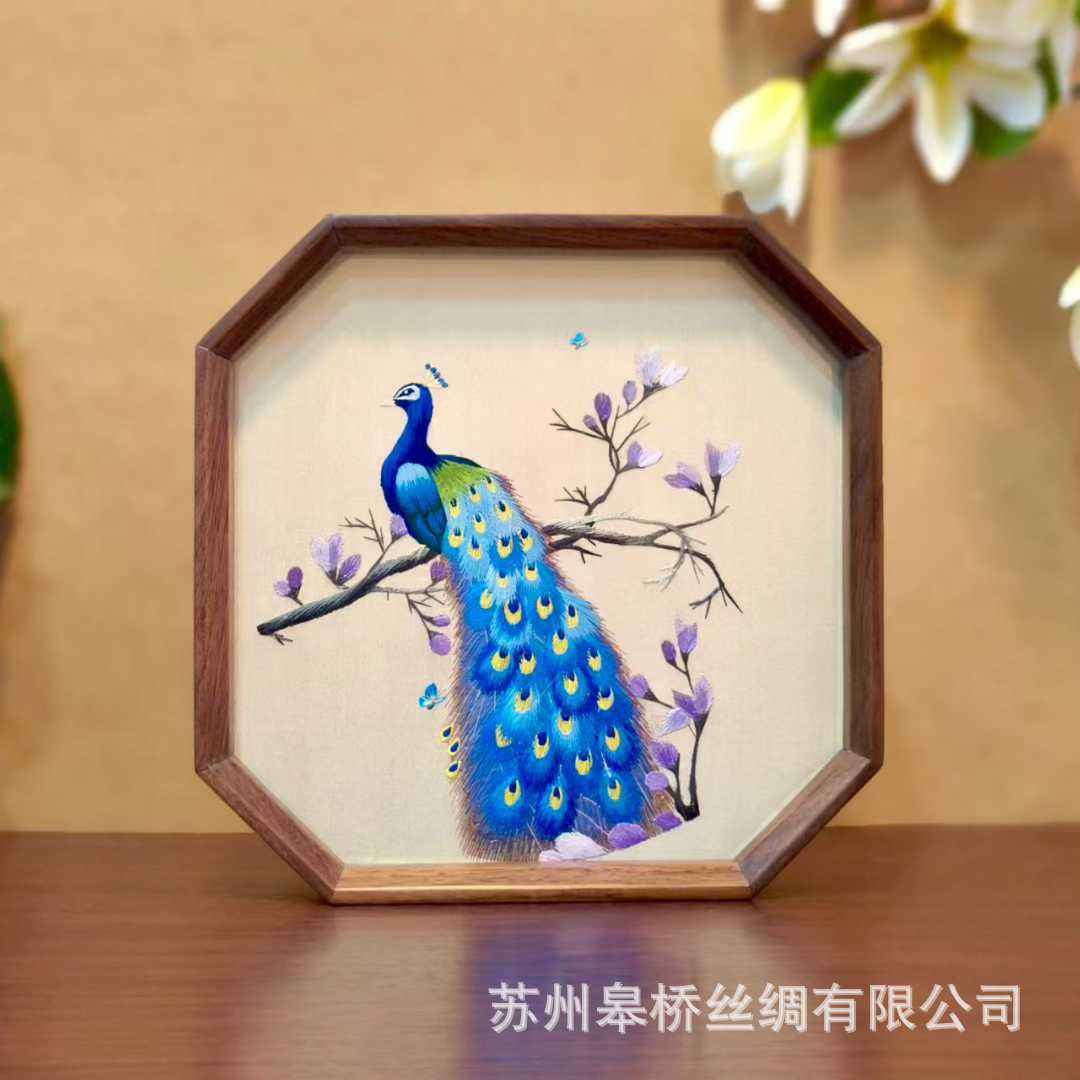 Suzhou embroidery table double-sided embroidery pure handmade ornament table screen classical specialty gifts for foreigners Shu embroidery souvenir