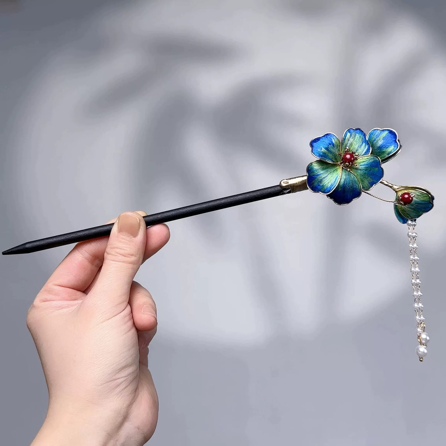 Intangible Cultural Heritage Handmade Silk Edelweiss Hairpin Female High-end Hairpin Hanfu Cheongsam Bride Disc Hairpin for Gifts - AuraKin