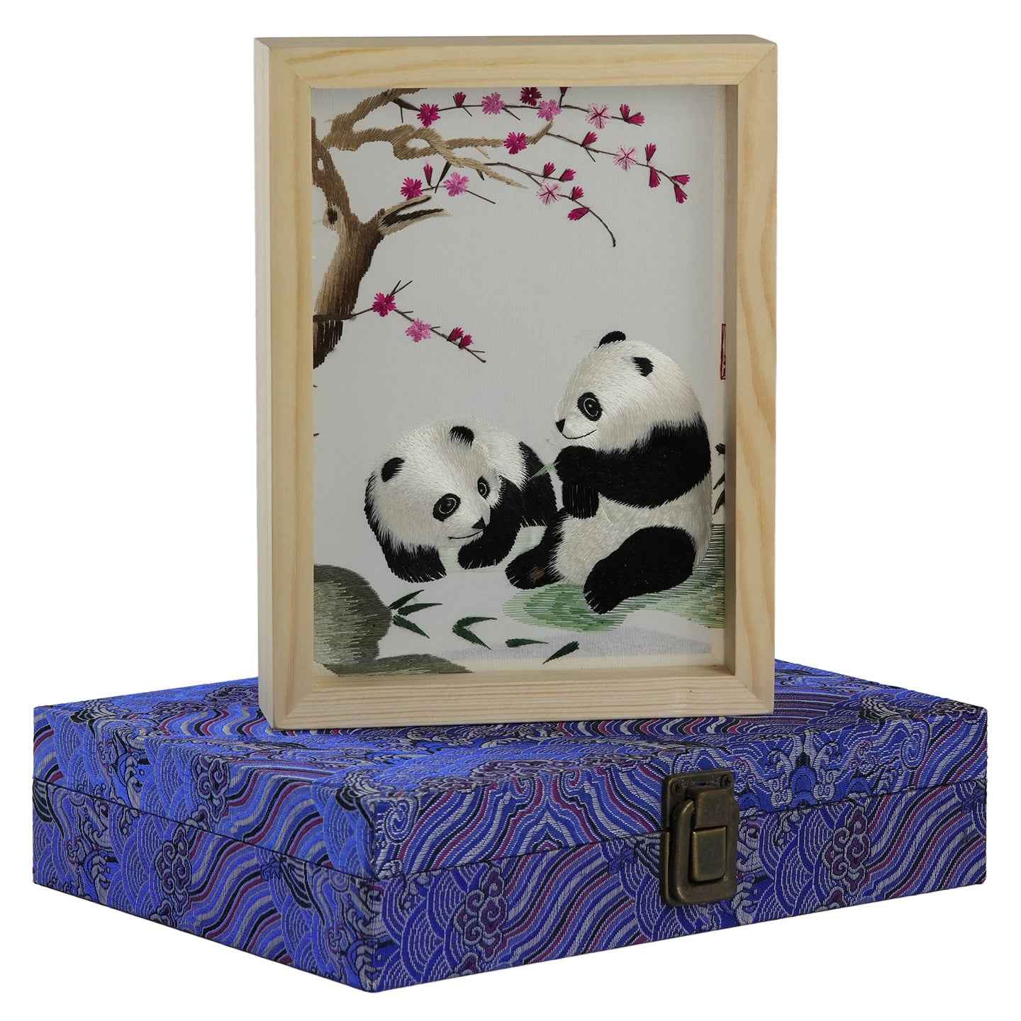 Chinese style Shu embroidery handmade double-sided embroidery panda Chinese square ornament characteristic souvenir gift for foreign friends