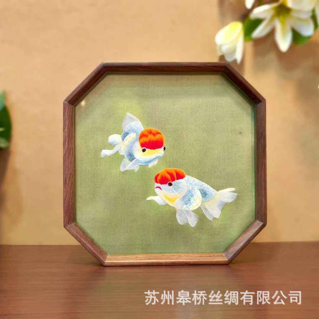 Suzhou embroidery table double-sided embroidery pure handmade ornament table screen classical specialty gifts for foreigners Shu embroidery souvenir