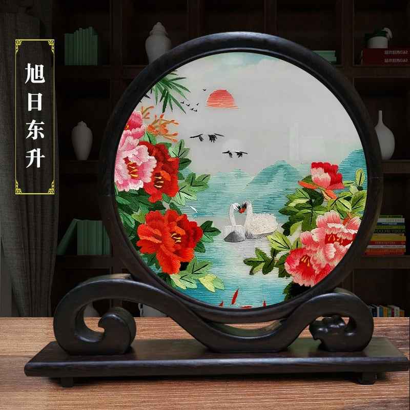 Shu embroidery double-sided embroidery screen ornament Sichuan tourist souvenir hand-embroidered gifts for foreigners with Chinese style characteristics